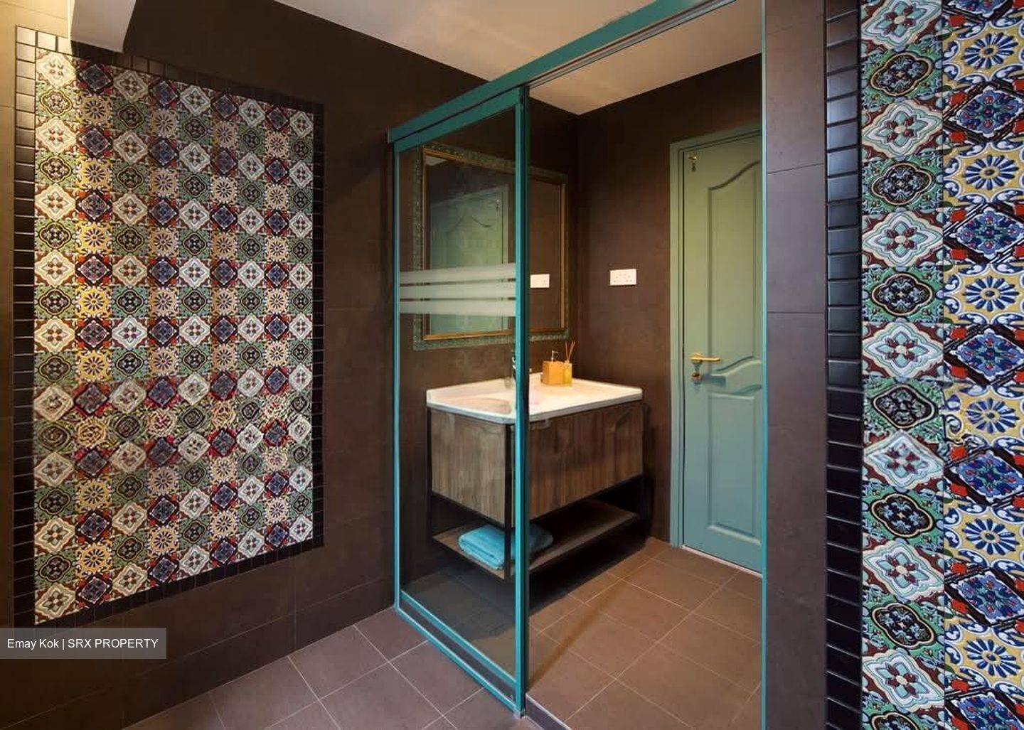 Queensway Tower / Queensway Shopping Centre (D3), Apartment #554800981
